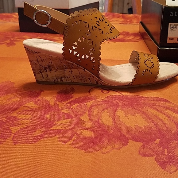 SOLD - Picture 3 of 5